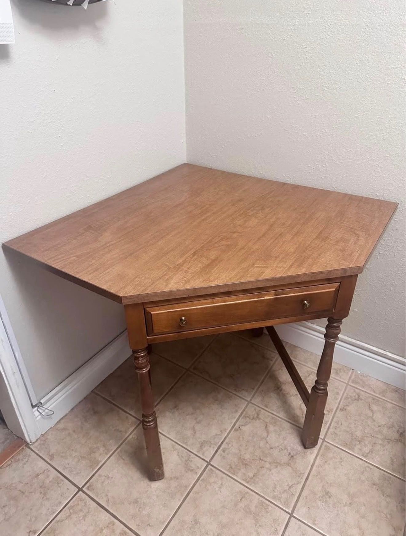 Corner Desk