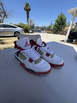 Jordan 4