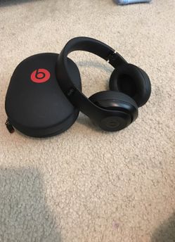 Dre beats studio