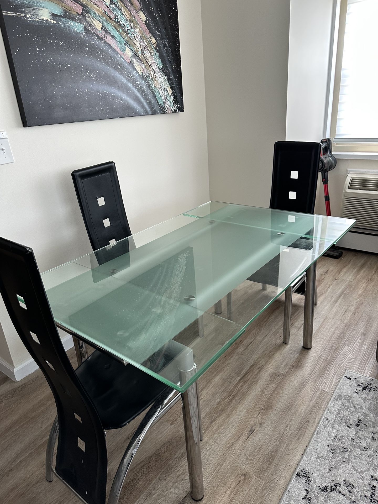 Glass Dining Room Table Which 4 Chairs