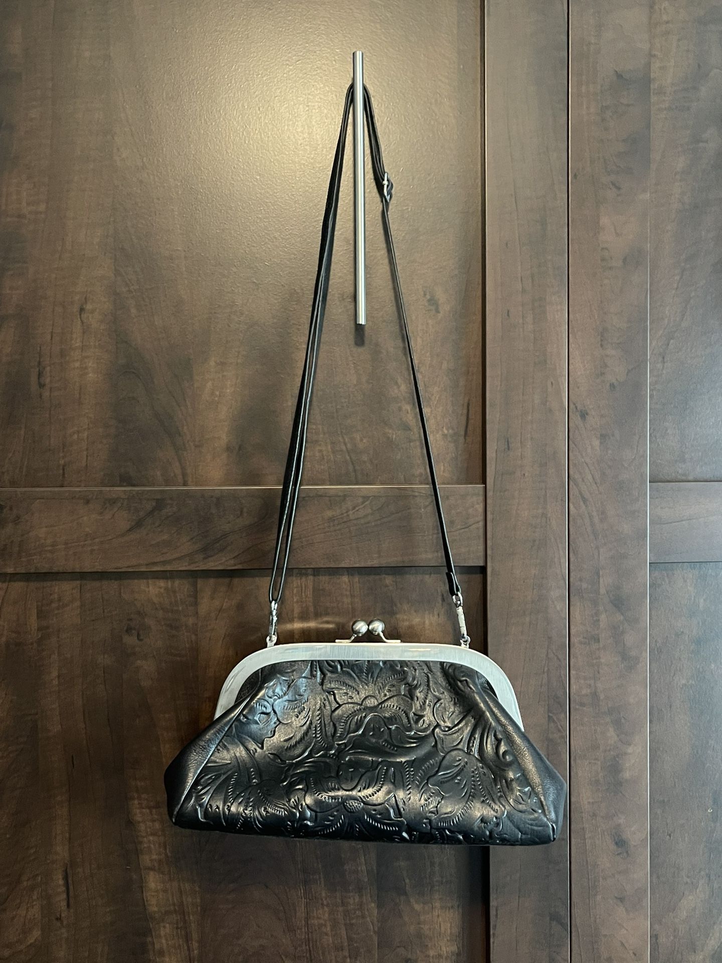 Patricia Nash Clasp Closure Shoulder Purse