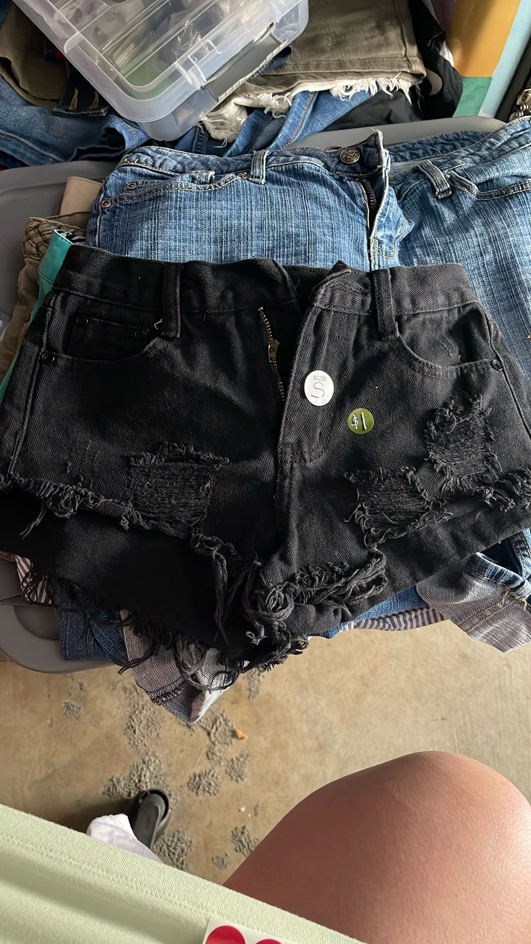 Woman’s Shorts Size: Small - $1