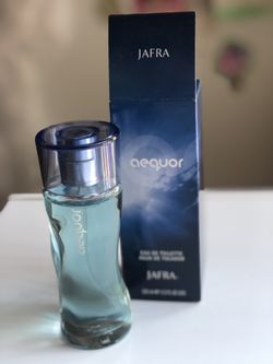 Suave y fino perfume Aquatic de JAFRA