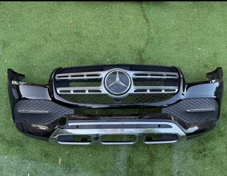 OEM Mercedes-Benz: GLS Front Bumper with Grille