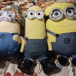 MINION BACKPACK, BUILD A BEAR & PLUSHIE