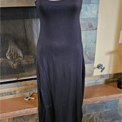 Black fitted dress