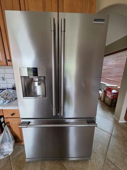 Frigidaire Professional refrigerator
