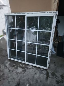 Ventana461/2 X48 Abuenas Condisiones