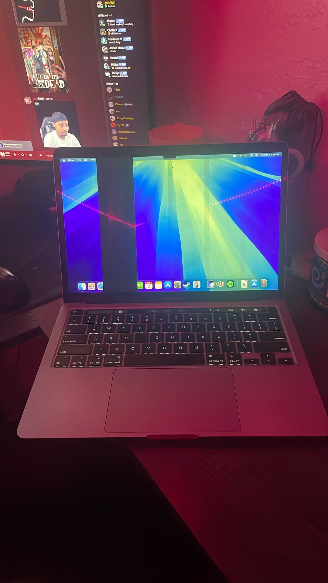 BROKEN SCREEN 2020 MacBook Pro M1 13in