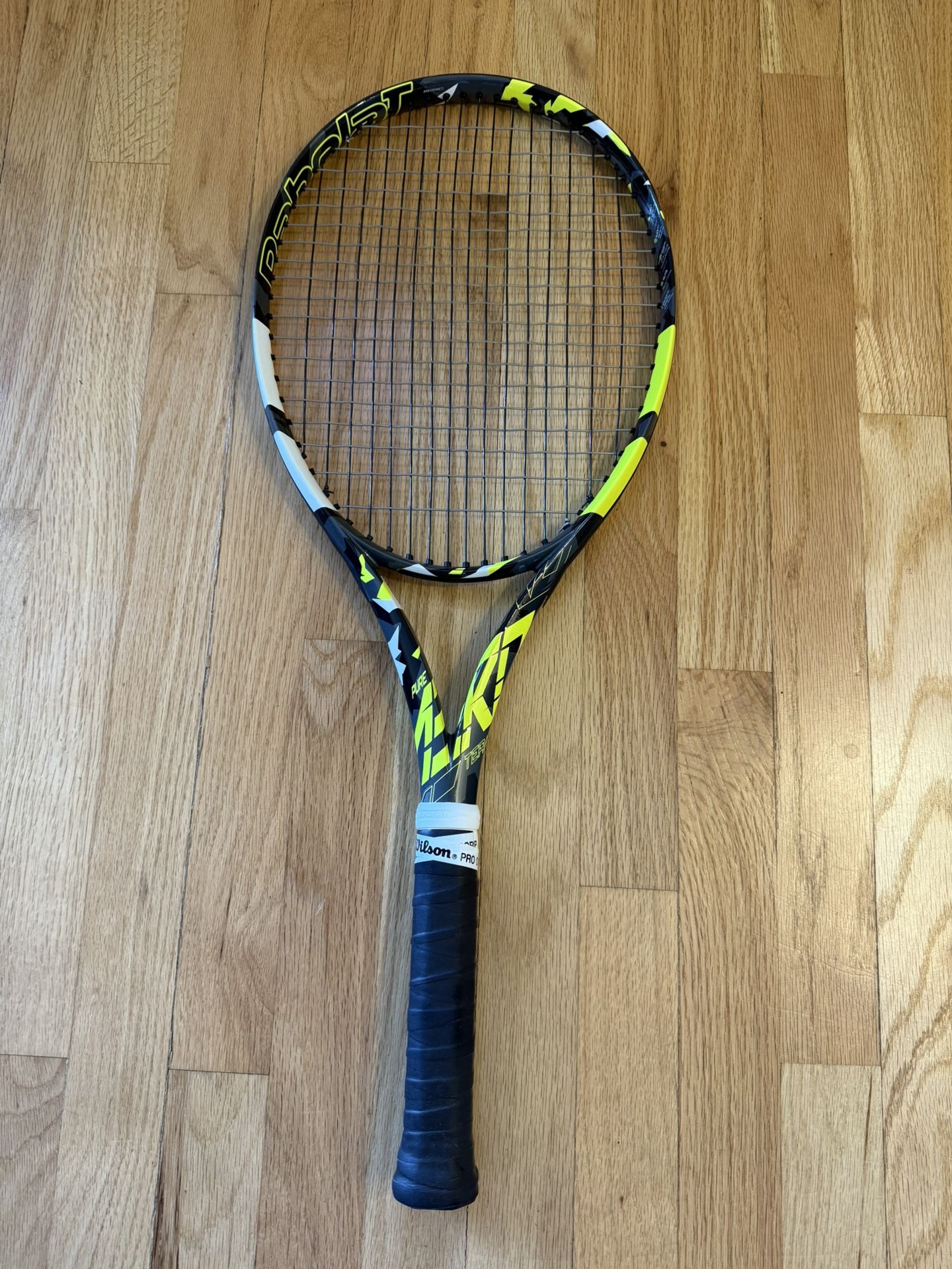 Babolat Pure Aero Tennis Racket