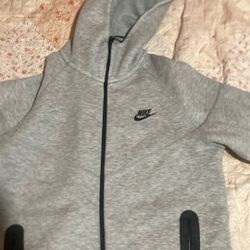 Nike Tech 