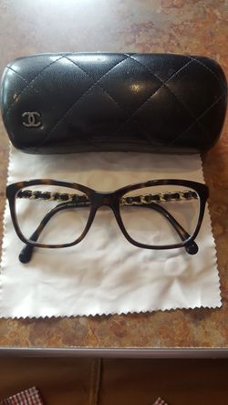 CHANEL 3263q 714 Havana Gold Chain Collection Square RX Eyeglasses Case  52mm for Sale in Westminster, CA - OfferUp