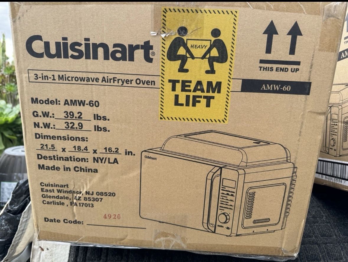 Cuisinart AMW-60 3-in-1 Microwave Airfryer Oven, Black