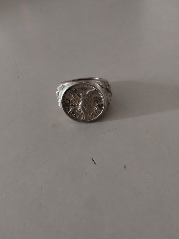 10k Gold Ring 28 grams