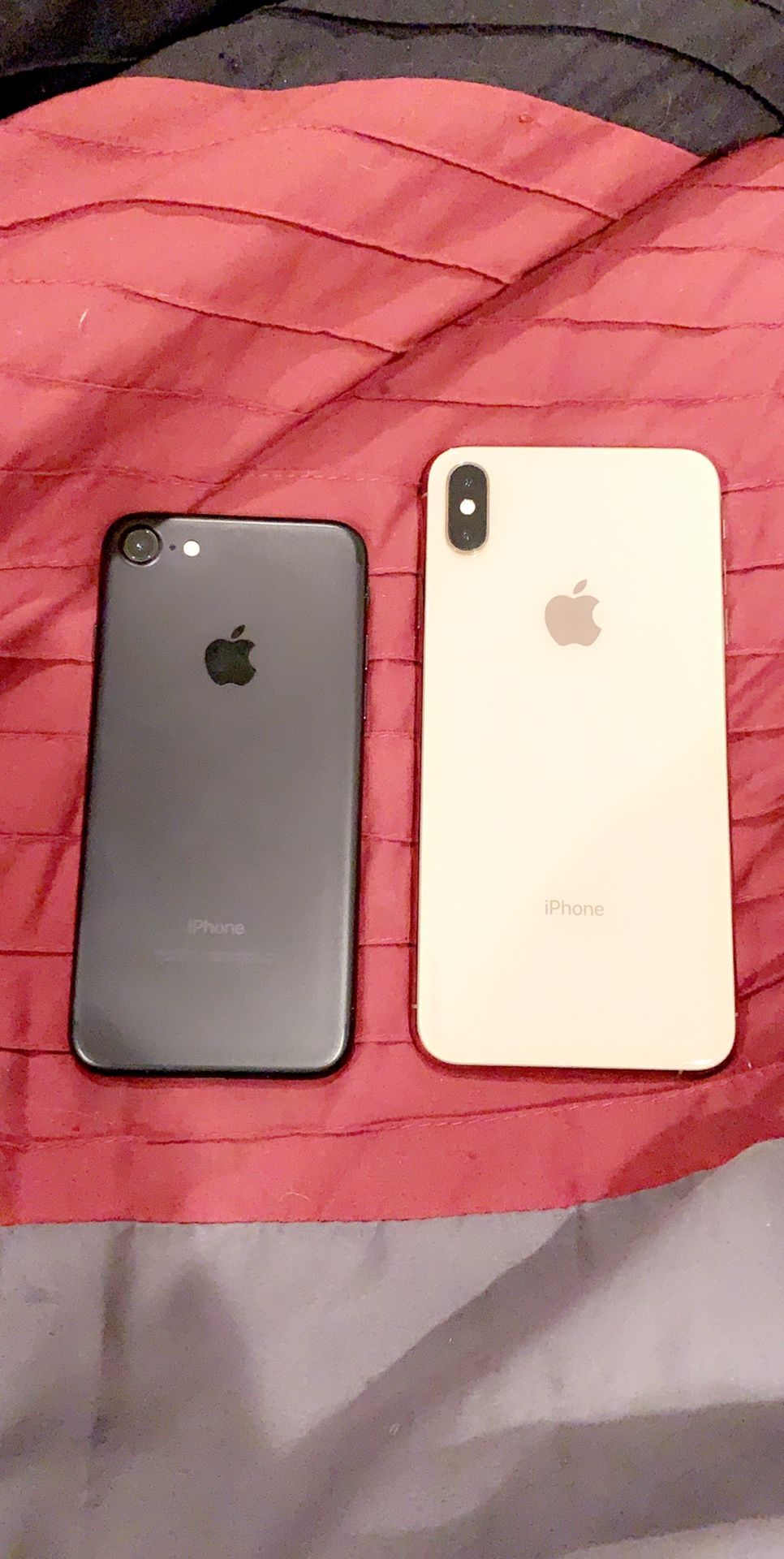 IPHONE XS MAX 256GB AND IPHONE 7 256GB