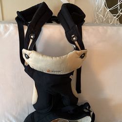 Ergobaby Baby Carrier