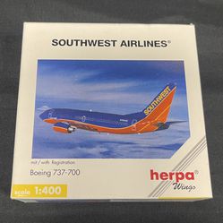 Southwest Airlines Boeing 737-700 Model Aircraft