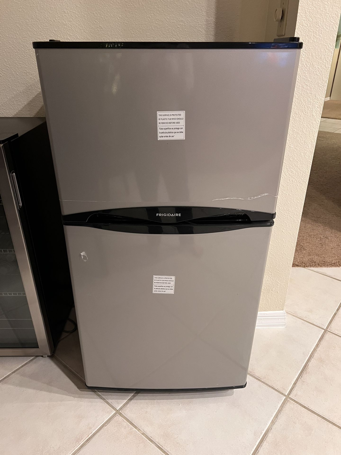Frigidaire 42 Inches Fridge