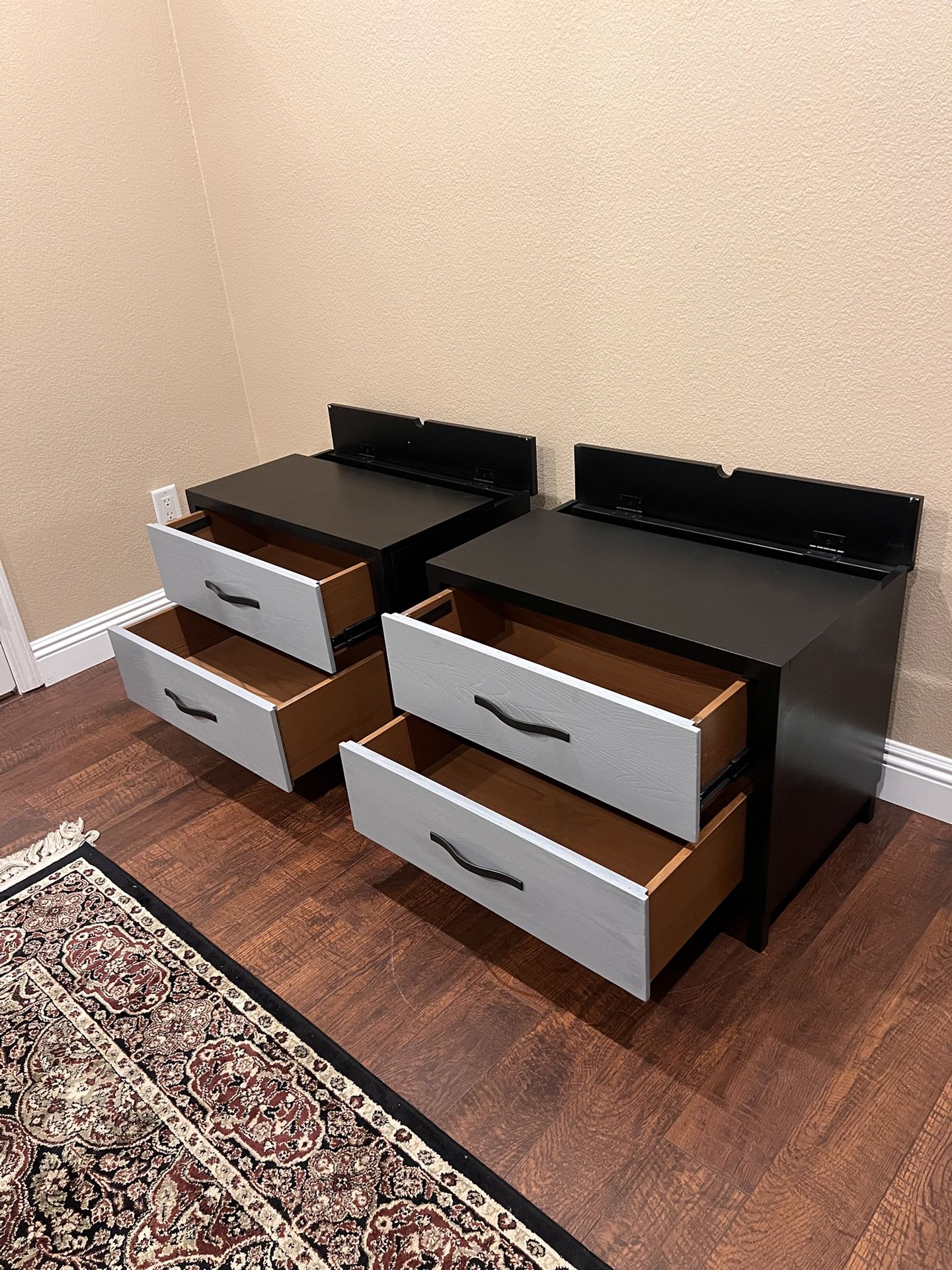 Beautiful Modern Night Stand