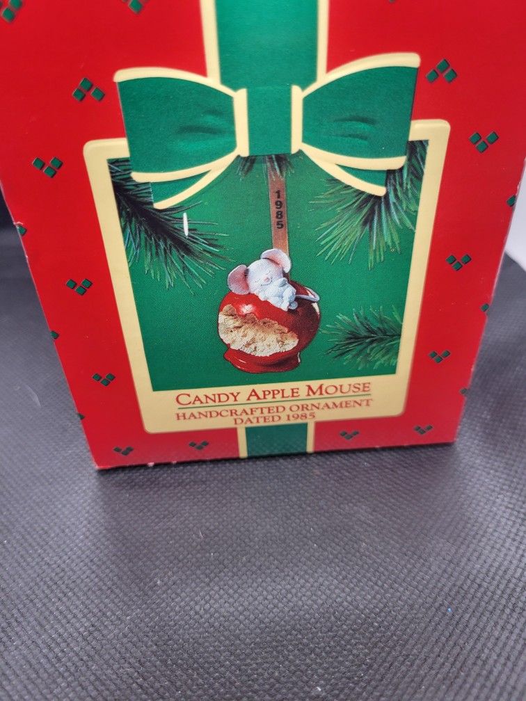 Candy Apple Mouse Ornament 