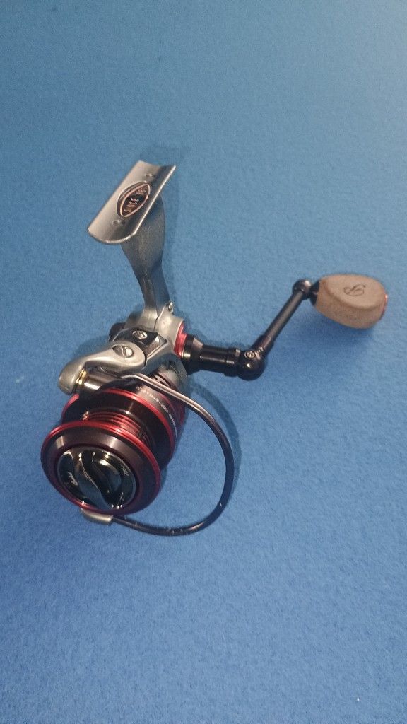 FISHING REEL PFLUGER PRESIDENT XT