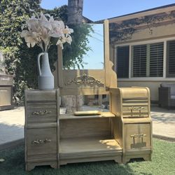 Antique Vanity 