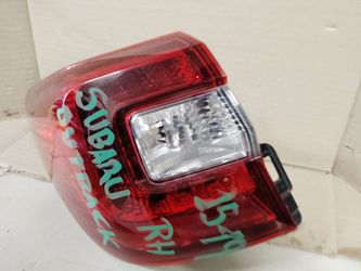 2015-2019 SUBARU OUTBACK RIGHT LED TAIL LIGHT OEM