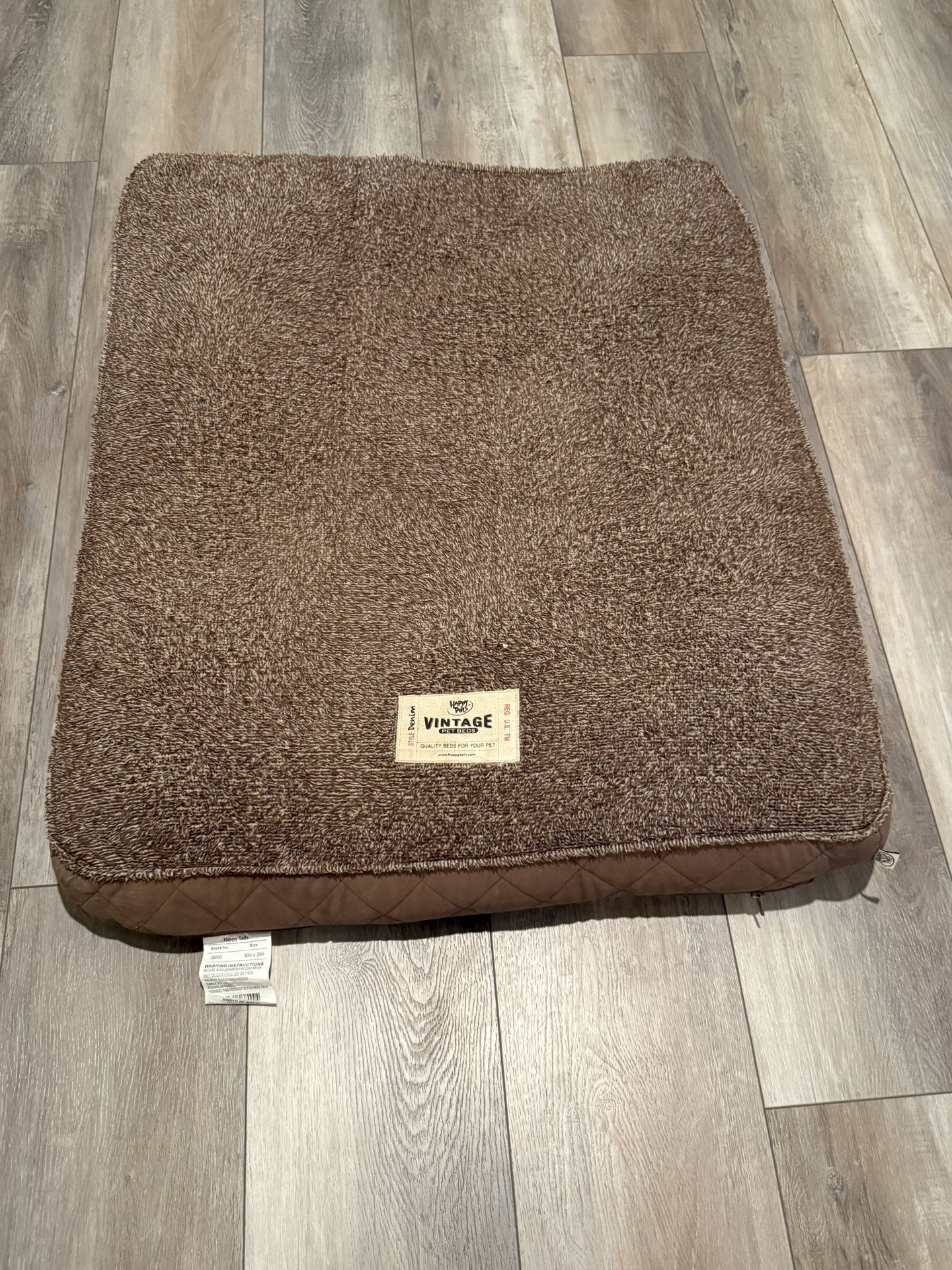 Dog bed, 39 inches