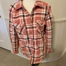 Literally Worn Once- Steve Madden Button Down Plaid Fleece Shaker With Sherpa Lining Size Medium 