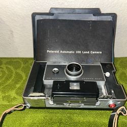 Vintage Polaroid Land Camera 100