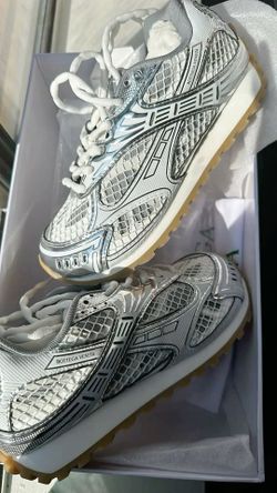 Bottega Venetas size 6/7 size