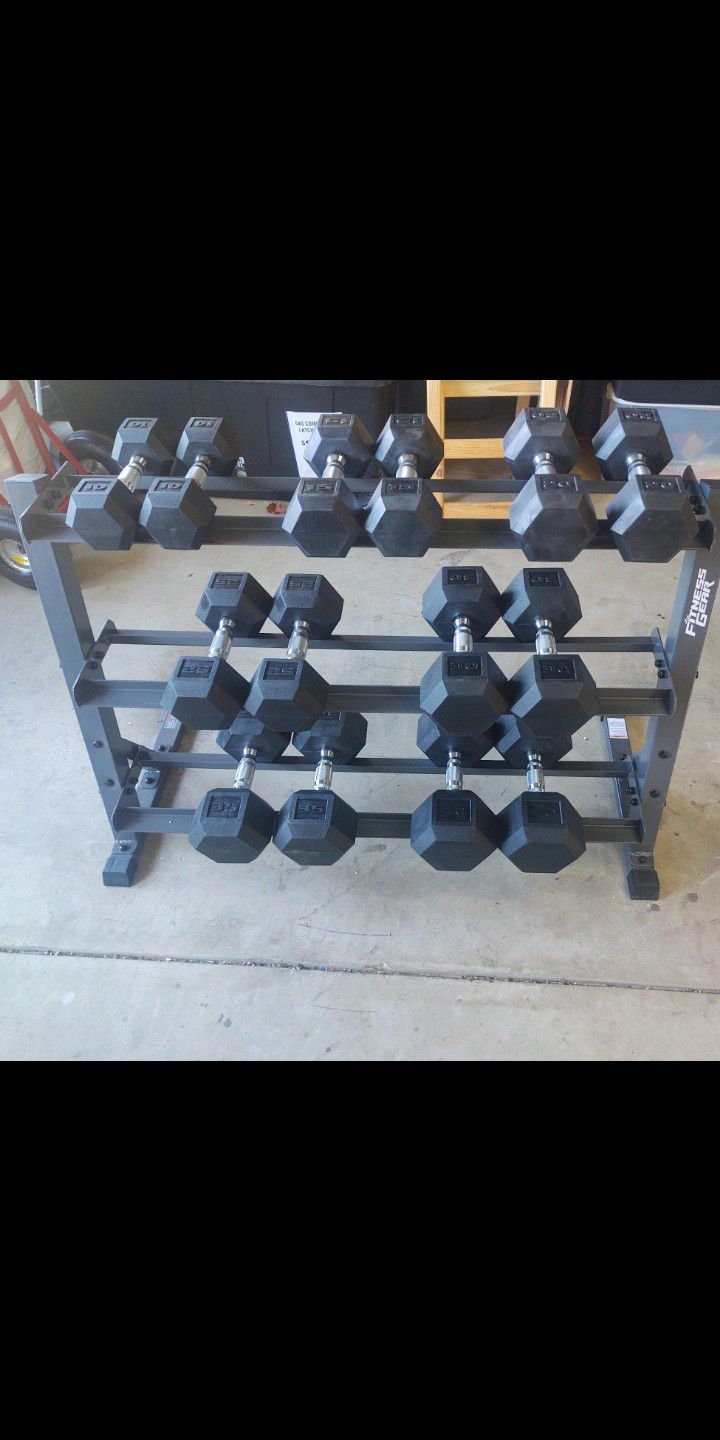 Brand new dumbbell Set With 1000lb Capacity 3tier rack