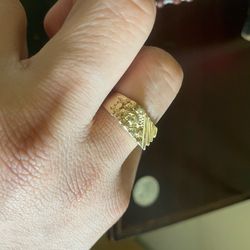 solid 14K gold nuggets ring