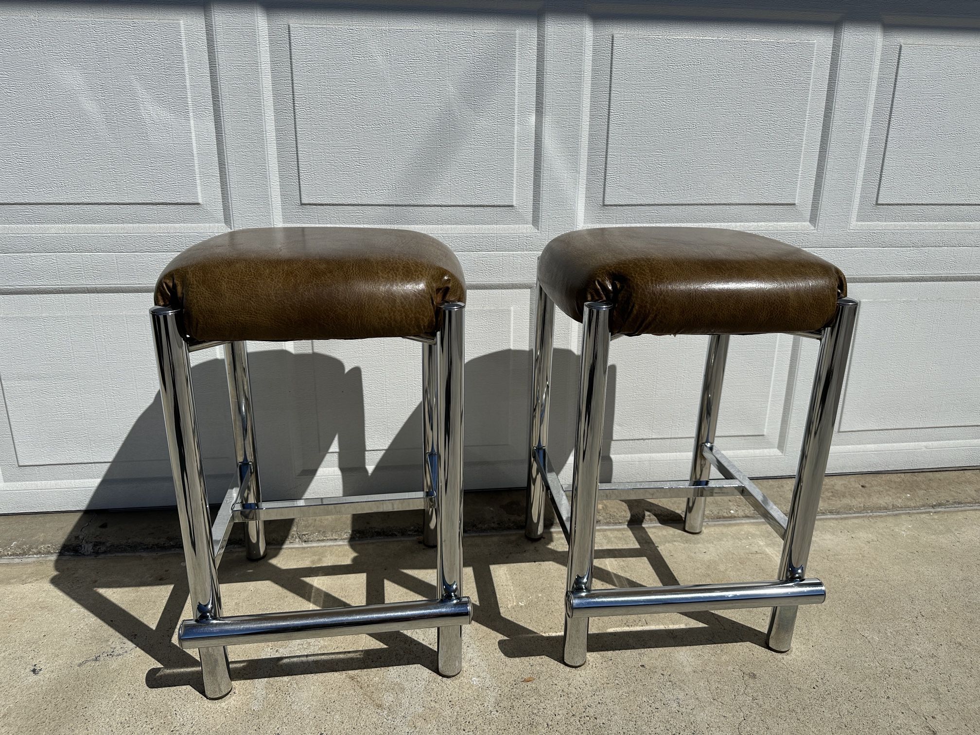 1970s Vintage Brown Leather Chrome Matching Stools