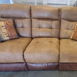 SOUTHWEST RECLINER SOFA 