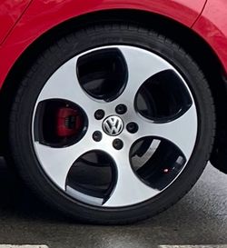 18” 5x112 Rims Like New Tires 