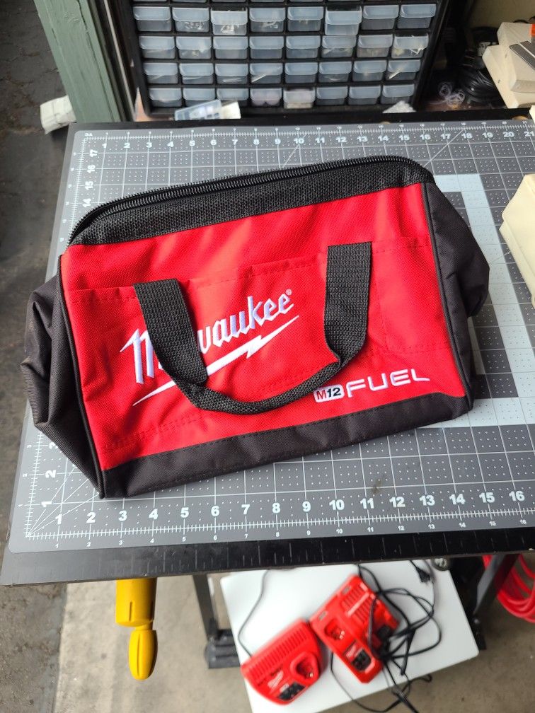Milwaukee M12 Bag