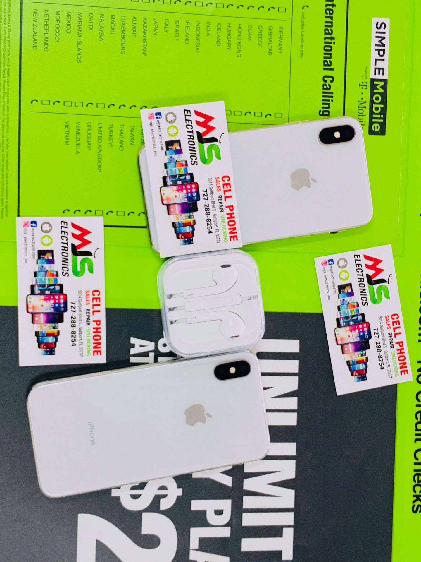 IPHONE X 64GB UNLOCKED