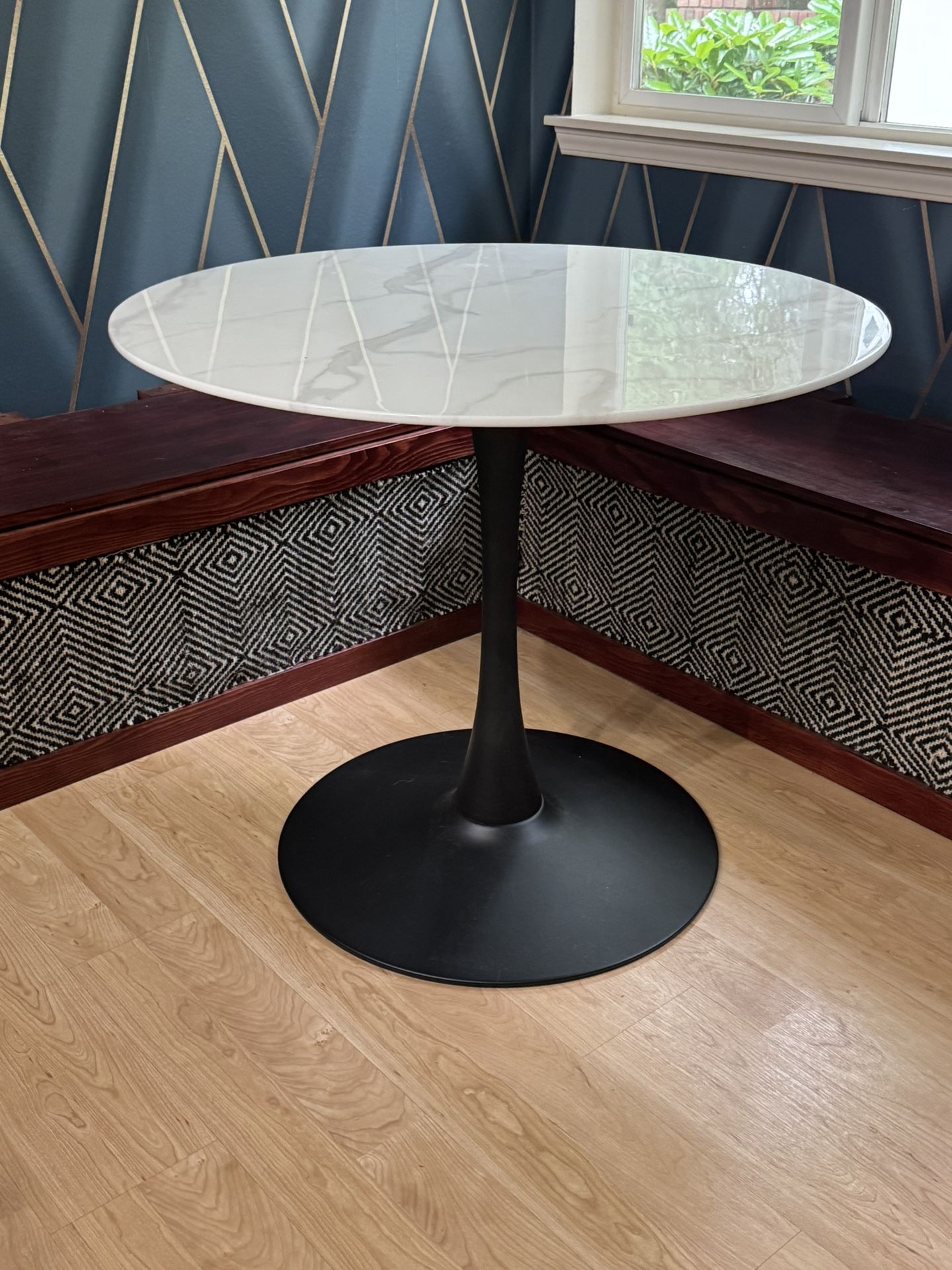 Sevinc Round Unfinished Glass Top Metal Base Dining Table