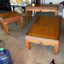 Dining Rooms Tables