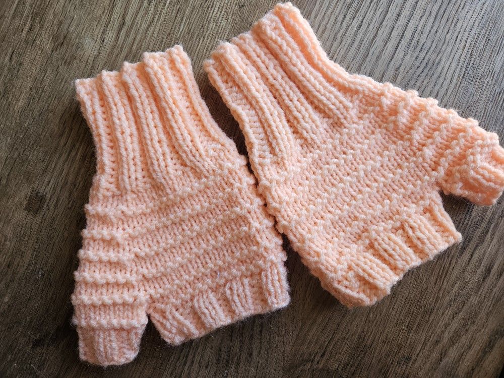 Vintage handmade acrylic crochet fingerless gloves Women's Peach One Size