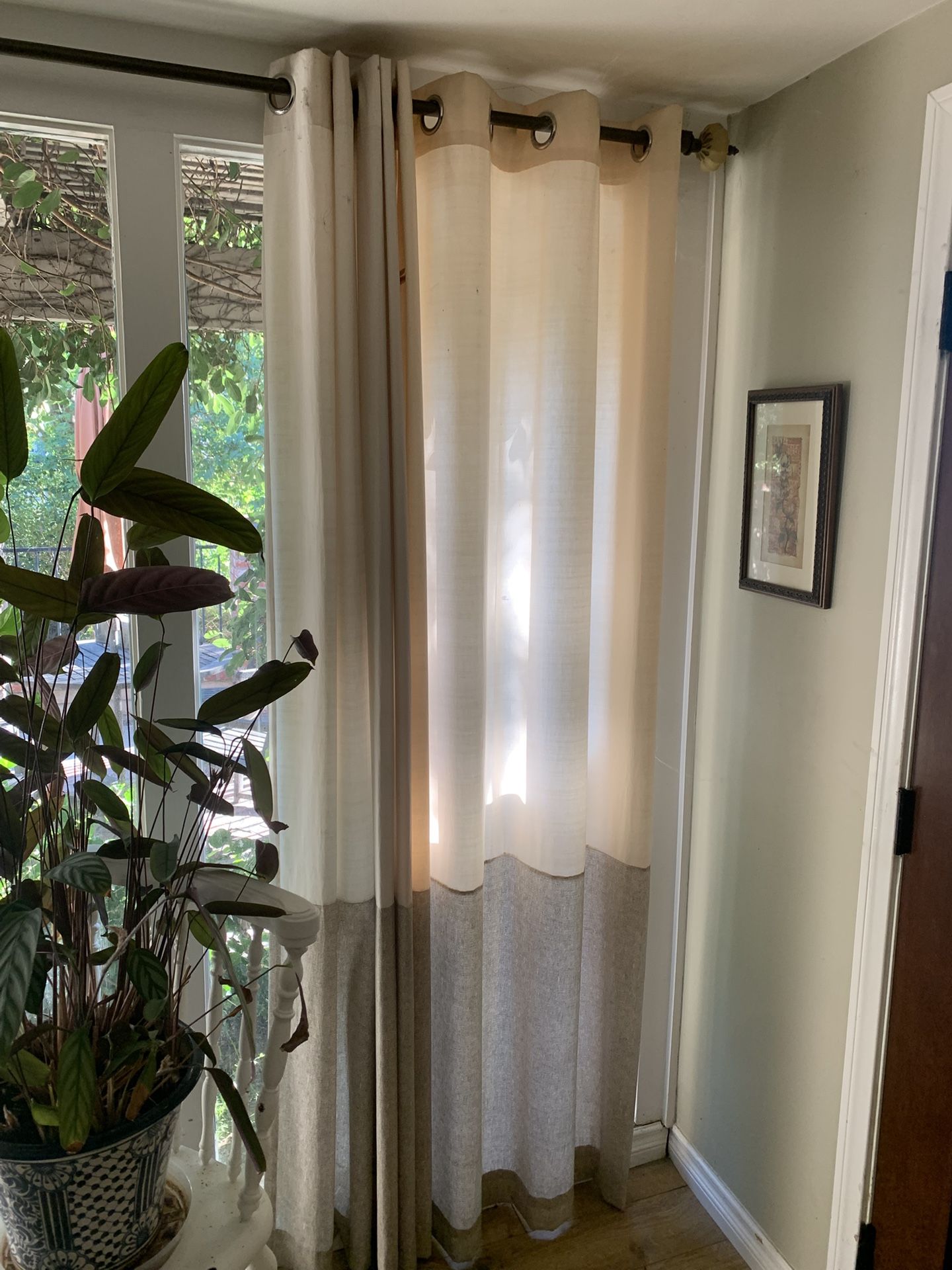 4 Curtain Panels
