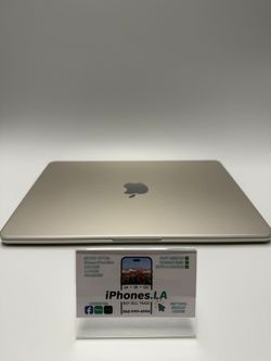 MacBook Air M2 (13-inch, 2022) 8/8-Core 16GB RAM 256GB Storage Like New