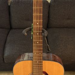 Yamaha Acoustic Guitar $150