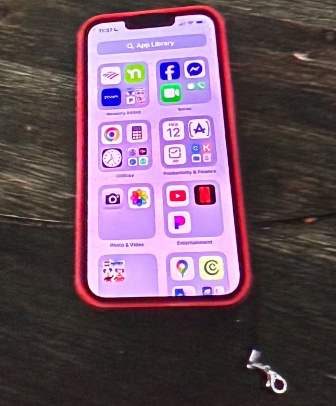 iPhone 16e 2025