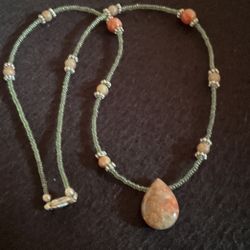 18” Beaded Necklace With Solid Stone Pendant 