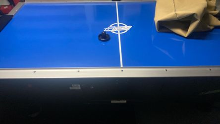 Air hockey table 300