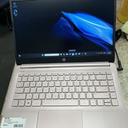 HP Laptop (847207-1)