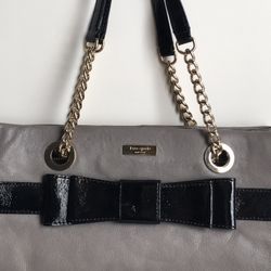 KATE SPADE NEW YORK BEAUTIFUL  LADIES HANDBAG ⭐️⭐️⭐️⭐️⭐️VINTAGE WOMENS LEATHER PAUSE HANDBAG 