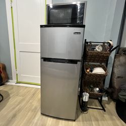 Refrigerator And Microwave 